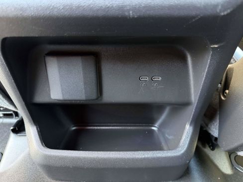 Certified 2024 Chevrolet Silverado EV W/T AWD/4WD image 13