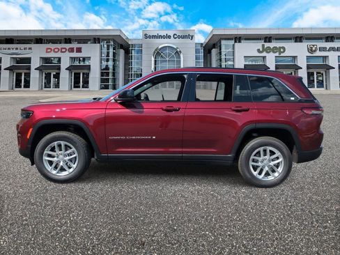 New 2026 Jeep Grand Cherokee Laredo X AWD/4WD image 5