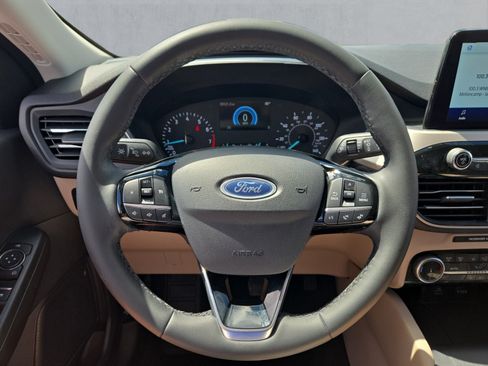 Used 2022 Ford Escape SEL AWD/4WD image 13