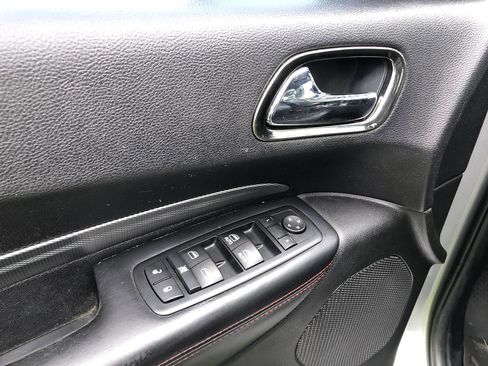 Used 2018 Dodge Durango R/T image 22