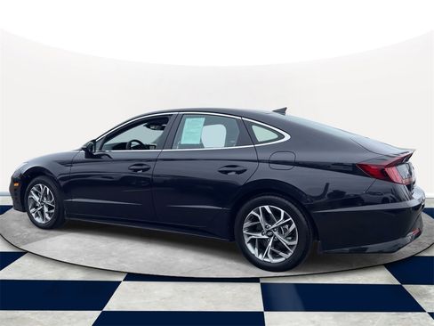Certified 2023 Hyundai Sonata SEL image 3