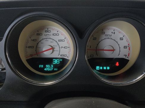 Used 2013 Dodge Challenger R/T w/ Sound Group II image 23