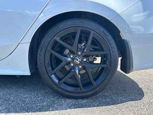 Used 2023 Honda Civic Sport image 5
