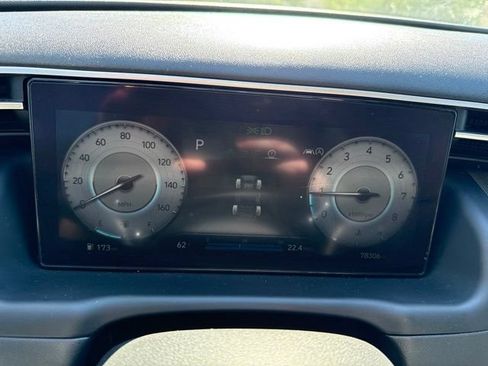 Used 2022 Hyundai Tucson Limited AWD/4WD image 24