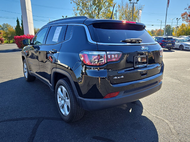 Used 2019 Jeep Compass Latitude w/ Popular Equipment Group AWD/4WD image 4