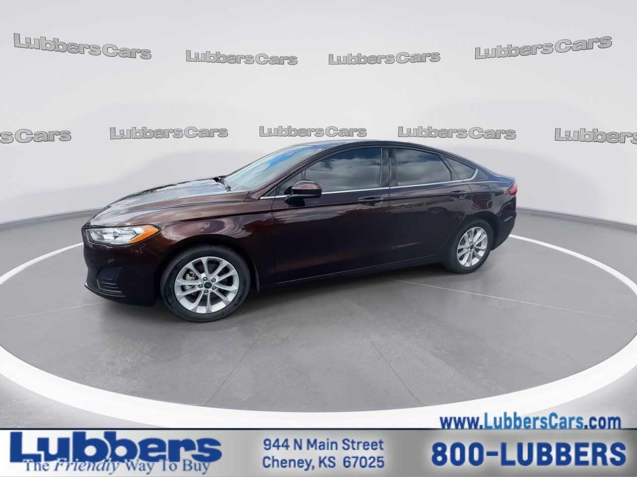 Used 2019 Ford Fusion SE FWD image 4
