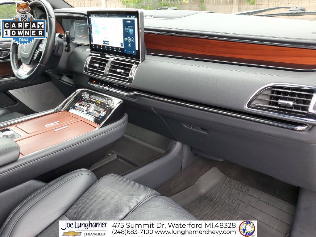 Used 2023 Lincoln Navigator Reserve AWD/4WD image 31
