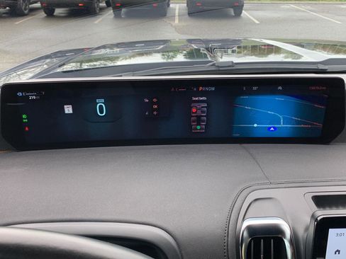 Used 2025 Ford Expedition Tremor AWD/4WD image 33
