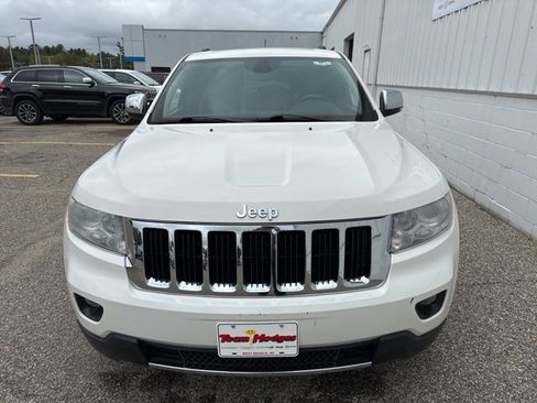 Used 2011 Jeep Grand Cherokee Limited image 7