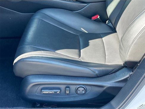 Used 2023 Honda Accord EX-L image 21