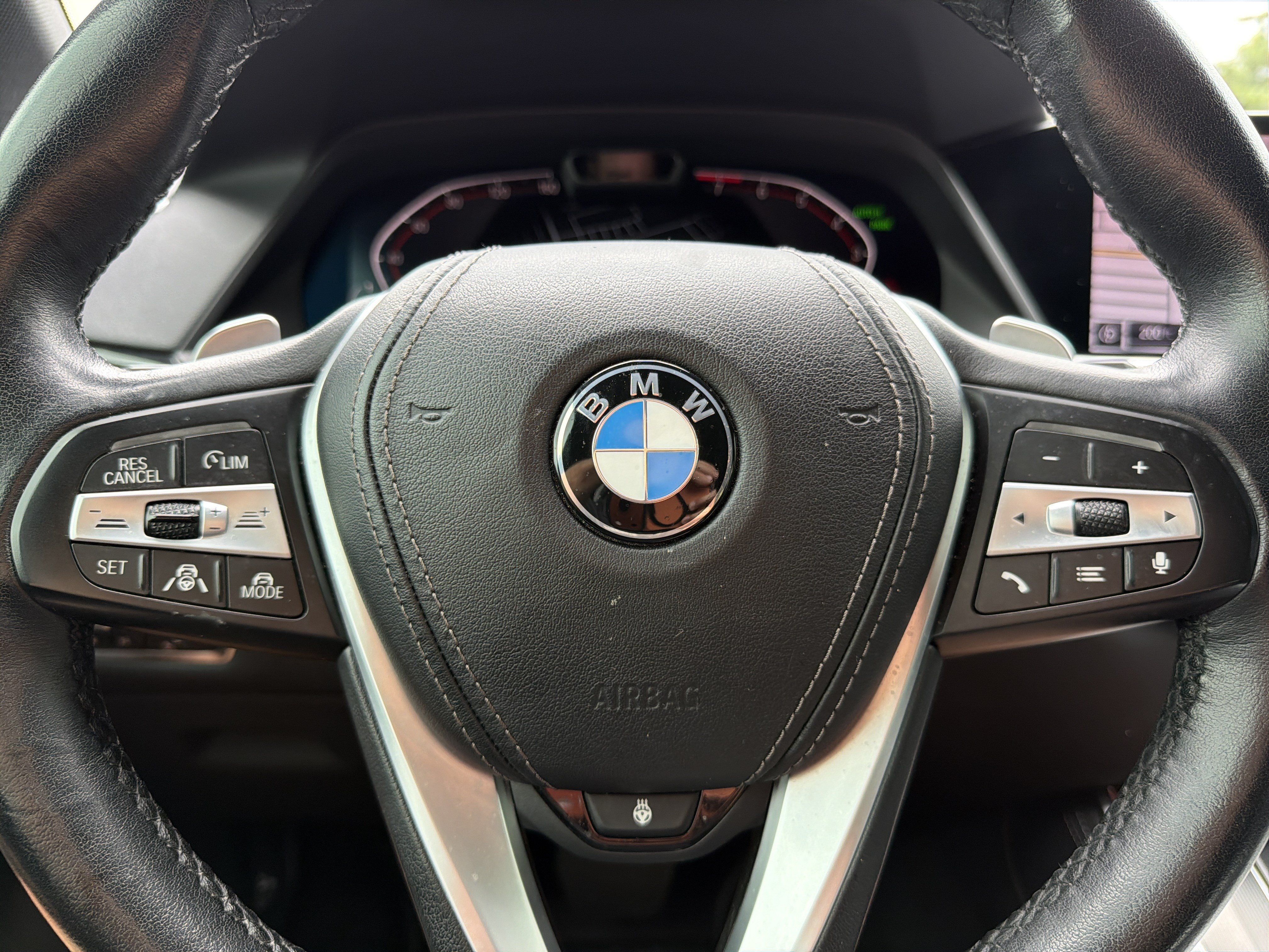 Used 2020 BMW X5 xDrive40i w/ Executive Package AWD/4WD image 11