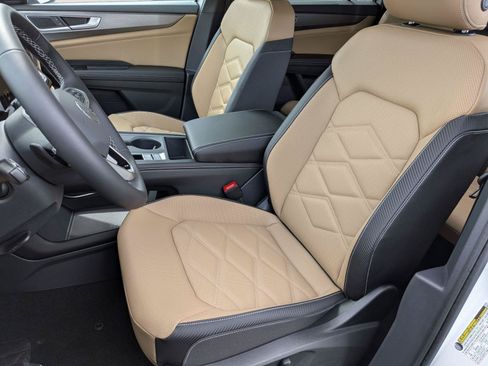New 2026 Volkswagen Atlas Cross Sport SE AWD/4WD image 24