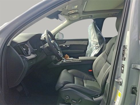 New 2026 Volvo XC90 B6 Ultra image 7