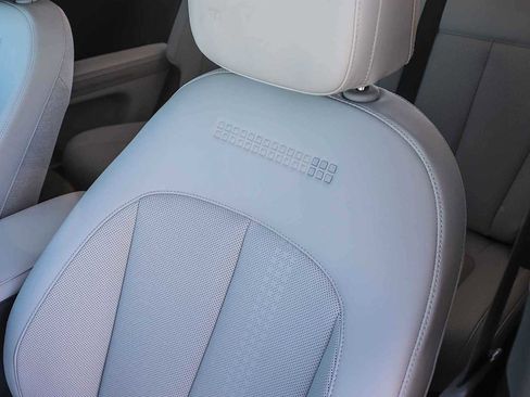 New 2026 Hyundai Ioniq 5 Limited image 27