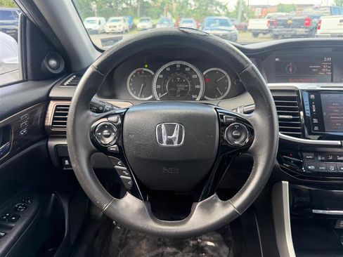 Used 2016 Honda Accord EX-L image 29