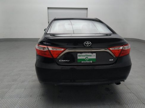 Used 2016 Toyota Camry SE FWD image 6
