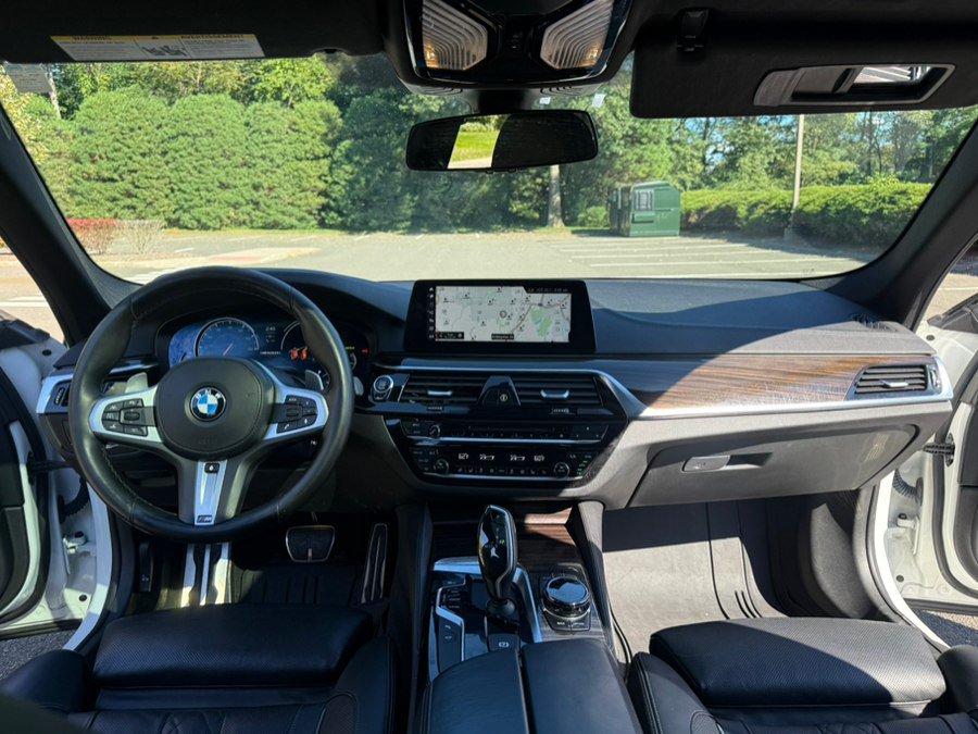 Used 2018 BMW M550i xDrive w/ Driving Assistance Package AWD/4WD image 15
