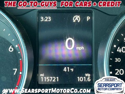 Used 2018 Volkswagen Tiguan S w/ 3rd Row Seat Package image 10