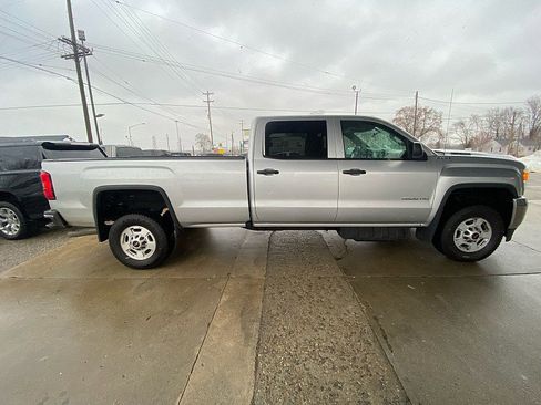 Used 2019 GMC Sierra 2500 4x4 Crew Cab image 5