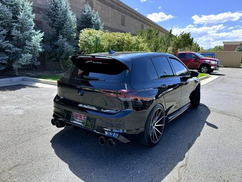 Used 2023 Volkswagen Golf R AWD/4WD image 7