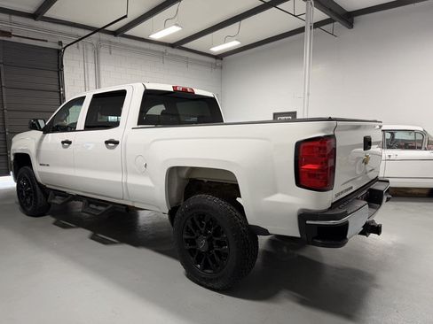 Used 2015 Chevrolet Silverado 2500 W/T w/ WT Fleet Convenience Package AWD/4WD image 9