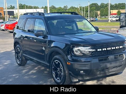 Used 2025 Ford Bronco Sport Outer Banks w/ Outer Banks Tech Package+ AWD/4WD image 4