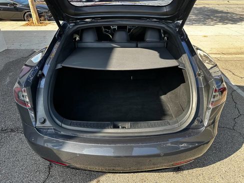Used 2017 Tesla Model S 75D image 45