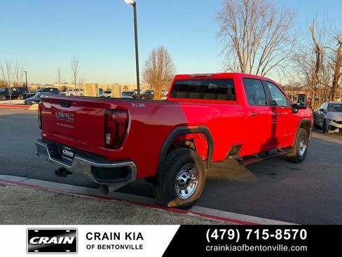 Used 2023 GMC Sierra 3500 Pro w/ Convenience Package image 8