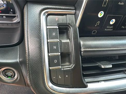 Used 2022 GMC Yukon AT4 w/ Max Trailering Package image 10