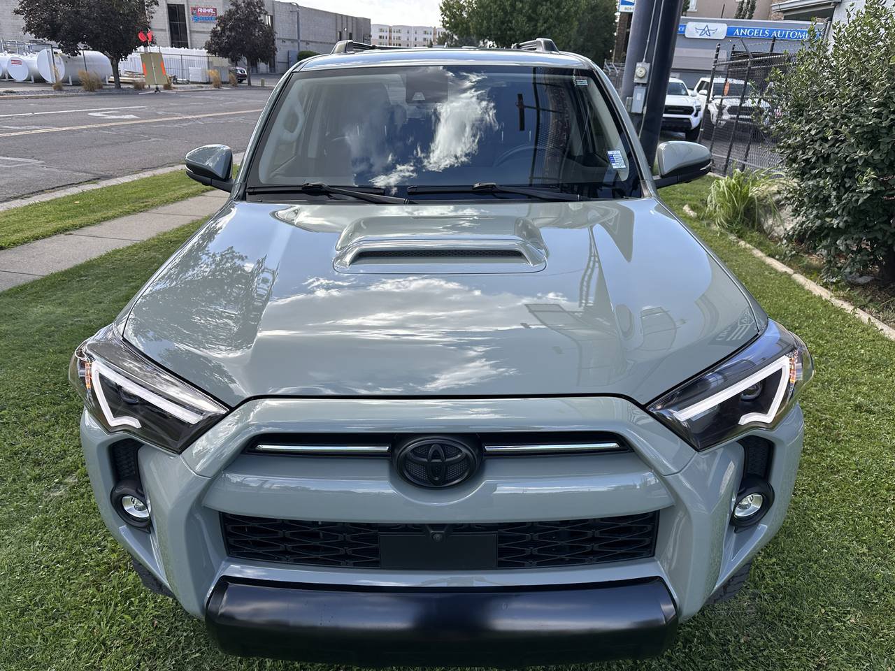 Used 2023 Toyota 4Runner TRD Off-Road Premium w/ Off Road Premium Plus Package AWD/4WD image 12