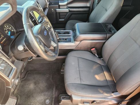 Used 2016 Ford F150 XLT w/ Equipment Group 302A Luxury image 14