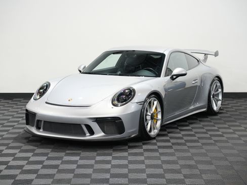 Used 2018 Porsche 911 GT3 image 3