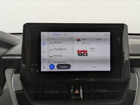 Used 2024 Toyota Corolla Cross L FWD image 34