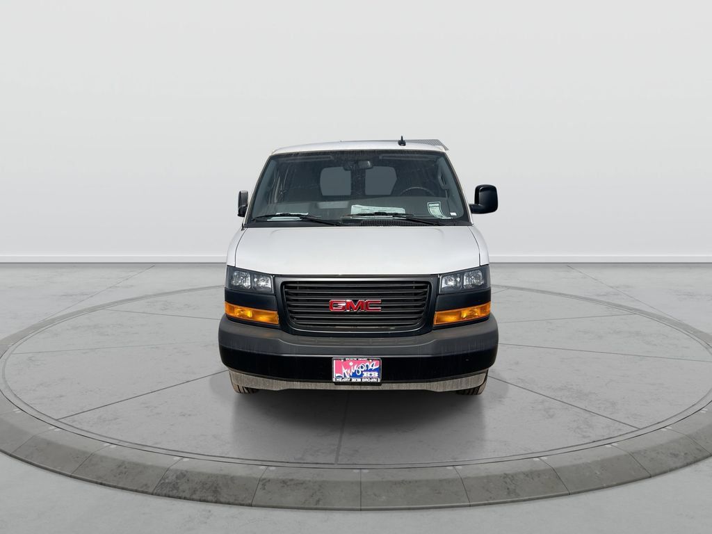 New 2025 GMC Savana 2500 Extended w/ Driver Convenience Package RWD image 3