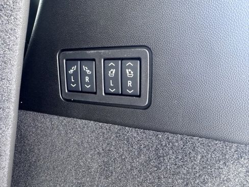 New 2025 Cadillac XT6 Premium Luxury w/ Technology Package image 35