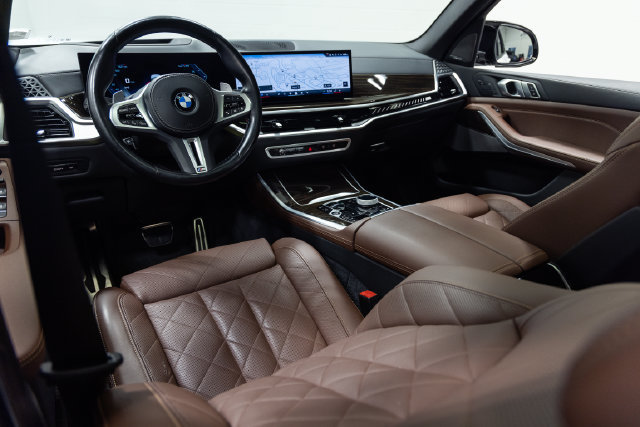 Certified 2024 BMW X5 M60i AWD/4WD image 20