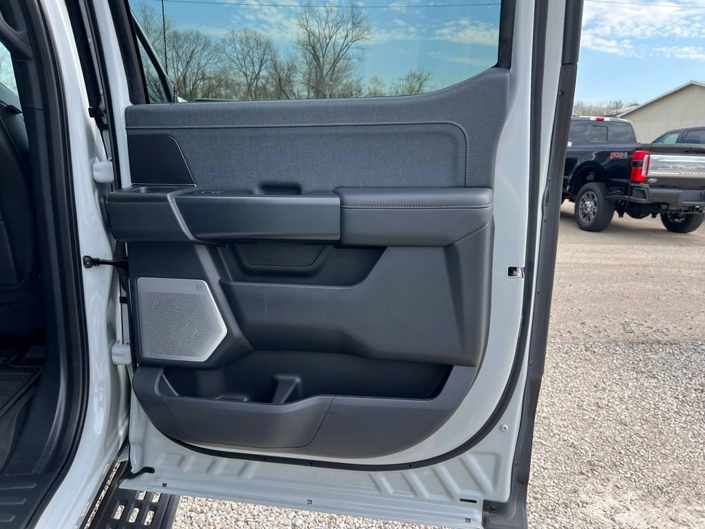 Used 2023 Ford F150 Raptor AWD/4WD image 20