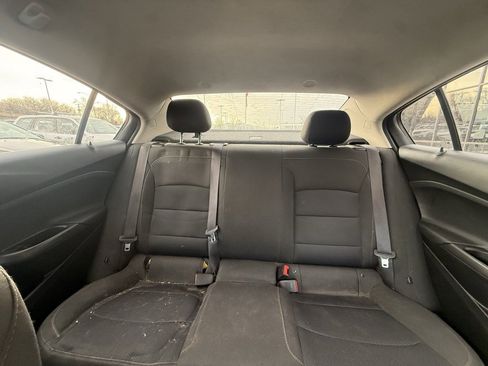 Used 2016 Chevrolet Cruze LS image 18