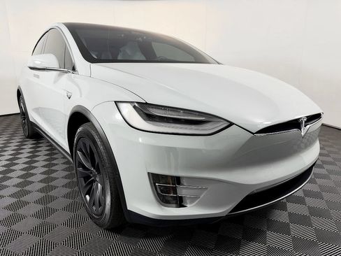 Used 2020 Tesla Model X Performance AWD/4WD image 5