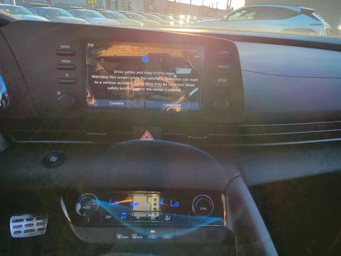 New 2026 Hyundai Elantra Sport image 18