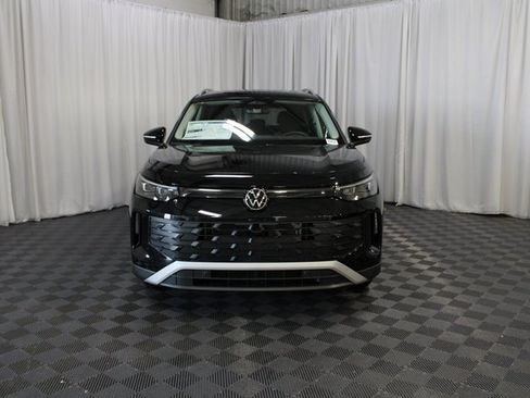 New 2025 Volkswagen Tiguan S image 28