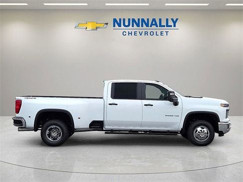 New 2026 Chevrolet Silverado 3500 W/T w/ WT/CX Safety Package image 6