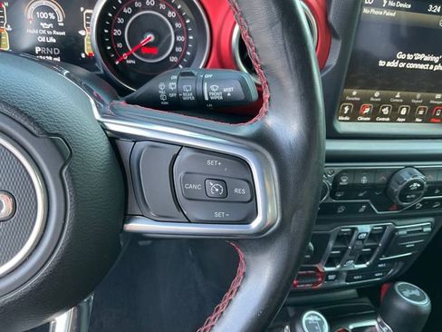 Used 2020 Jeep Wrangler Unlimited Rubicon AWD/4WD image 13