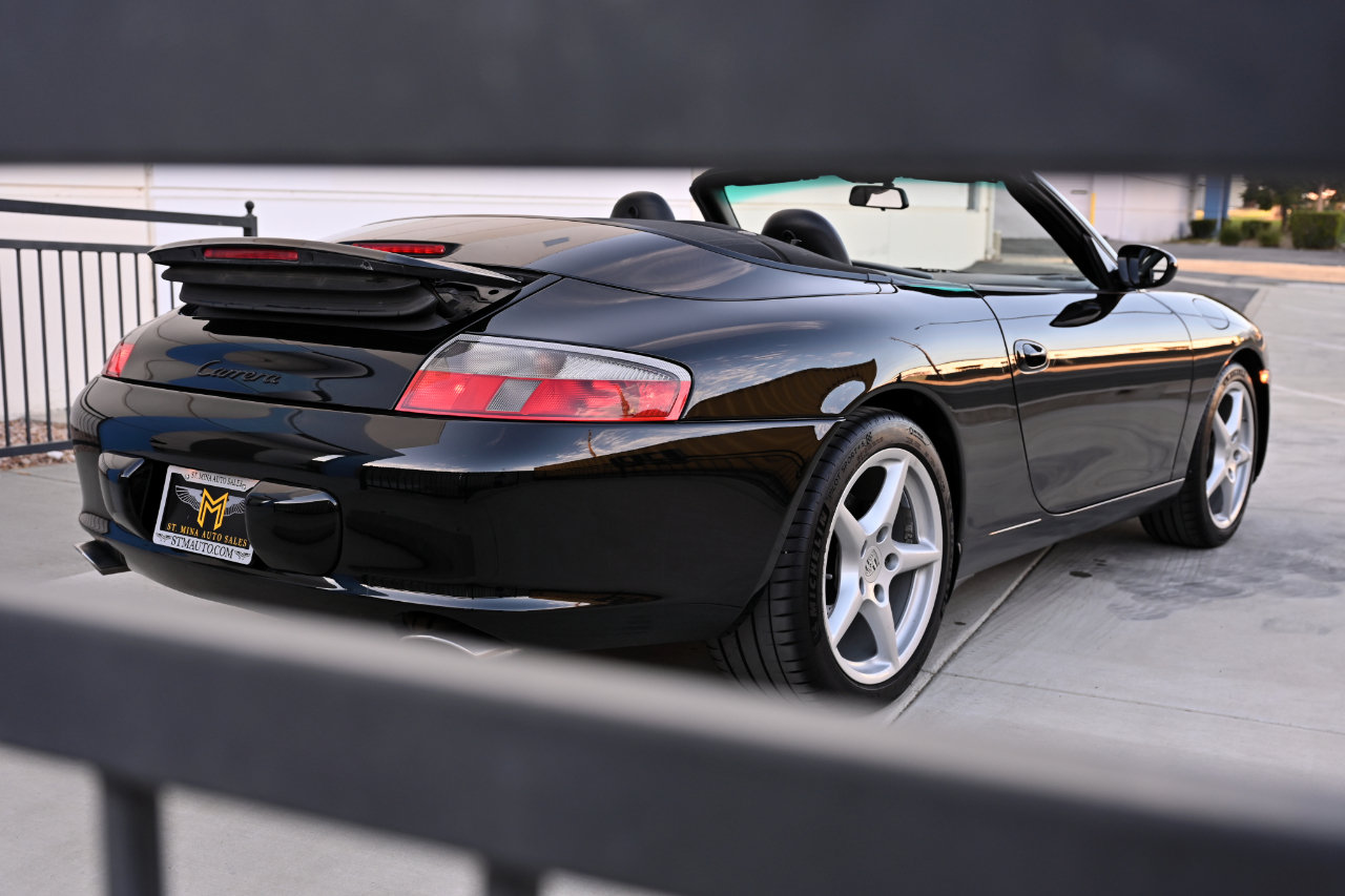 Used 2004 Porsche 911 Cabriolet image 34