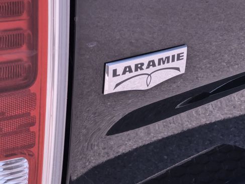 Used 2015 RAM 1500 Laramie w/ Trailer Tow Group AWD/4WD image 13