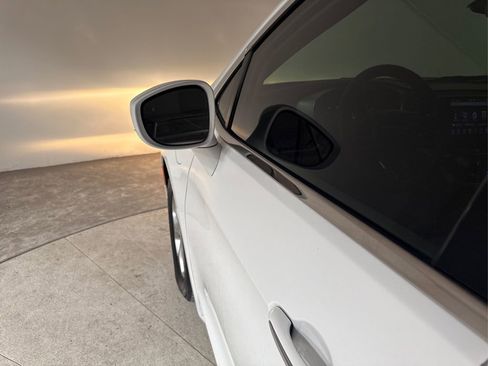 Used 2018 Chrysler Pacifica Touring Plus image 31