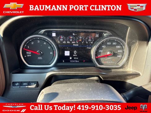 Used 2021 Chevrolet Silverado 1500 High Country w/ Technology Package AWD/4WD image 17