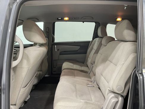 Used 2017 Honda Odyssey EX image 28