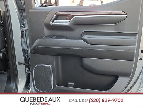 Used 2024 GMC Sierra 1500 SLE image 25