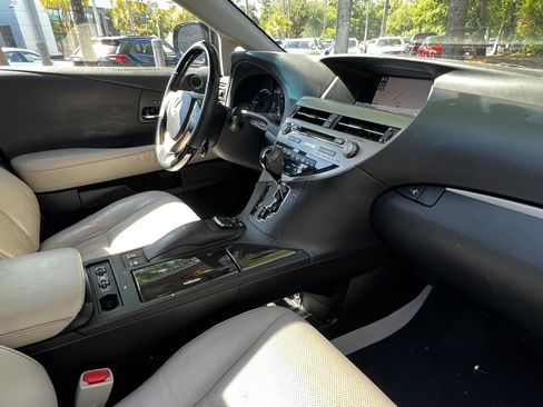 Used 2015 Lexus RX 450h FWD image 49